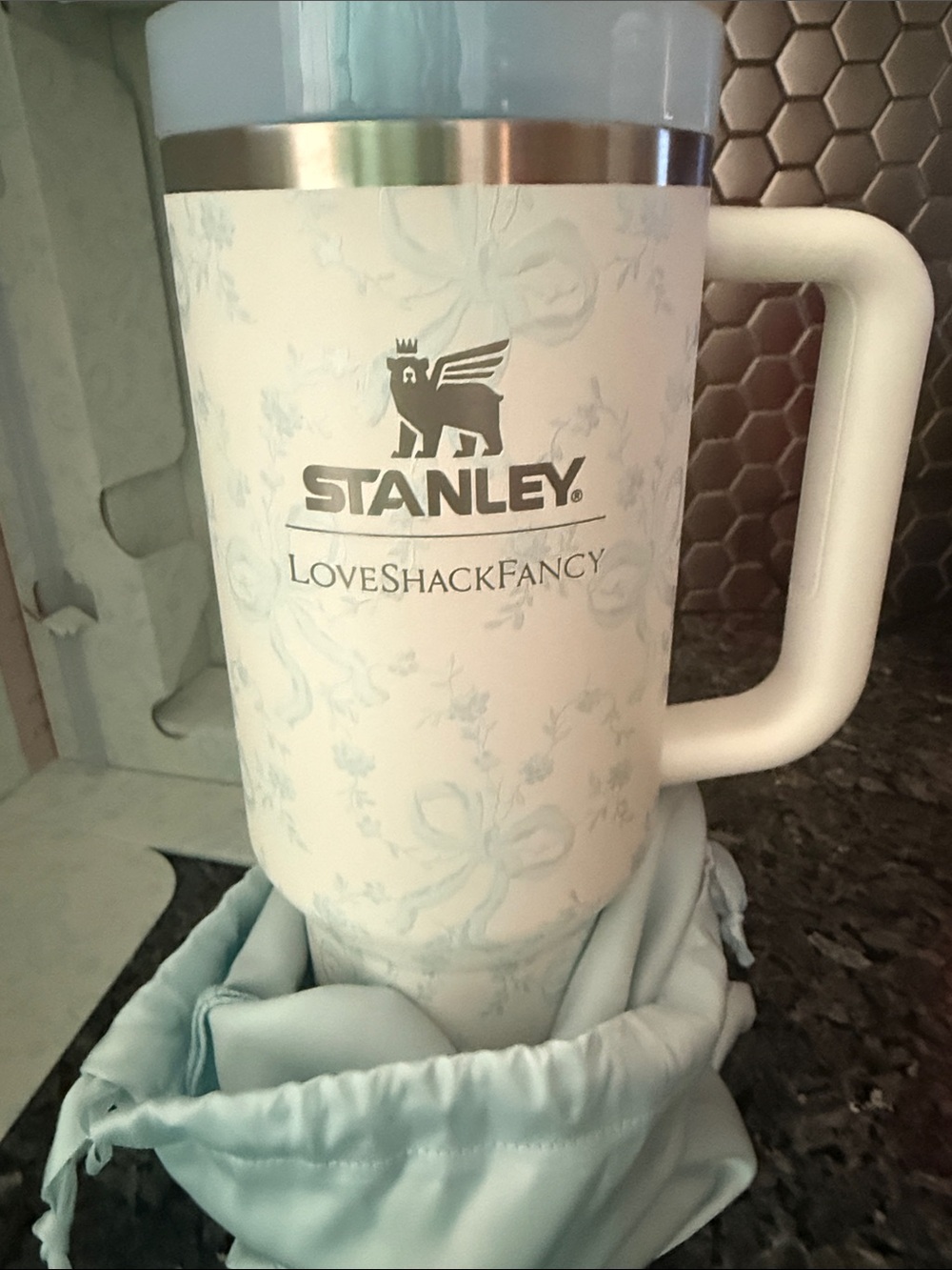 Stanley - Picture 7 of 16